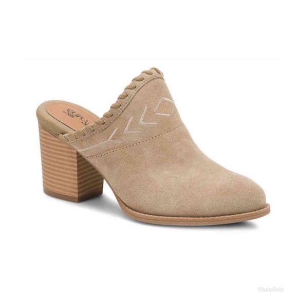 Sofft Shoes - EURO Sofft “Sandy” Block Heeled Mule